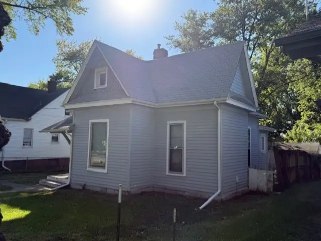3806 12th Street, Des Moines, IA 50313 - Image #2