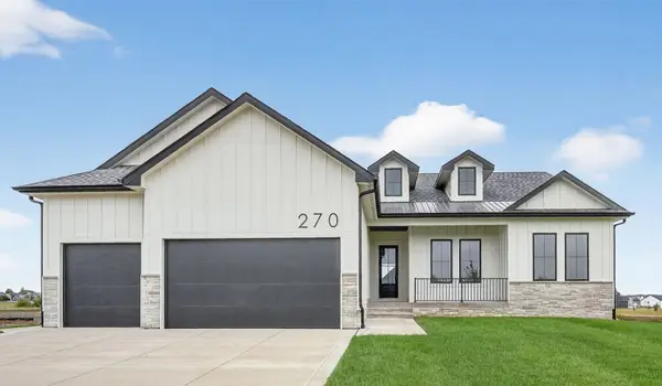 270 NW Montego Court, Waukee, IA 50263