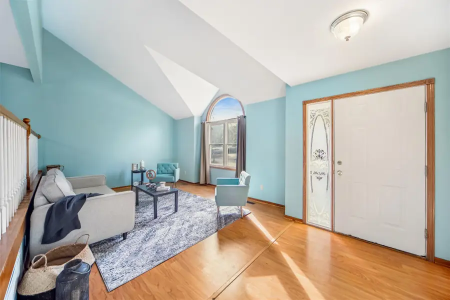 5559 Kensington Circle, Johnston, IA 50131 - Image #3