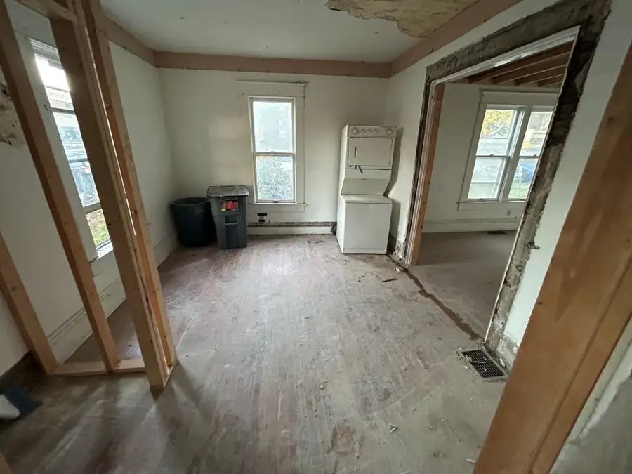 507 W Clinton Avenue, Indianola, IA 50125 - Image #3