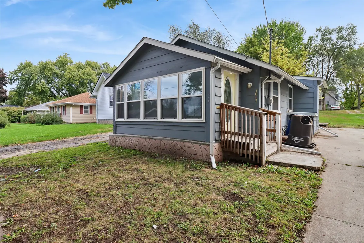 3007 Cornell Street, Des Moines, IA 50313 - Image #1