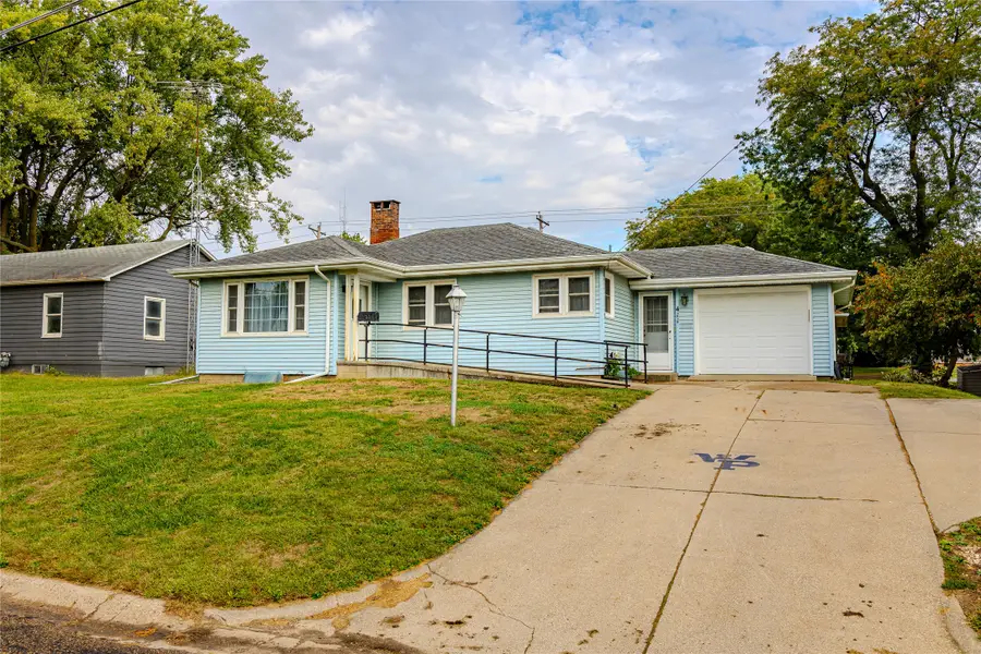411 College Hill Avenue, Oskaloosa, IA 52577 - Image #3