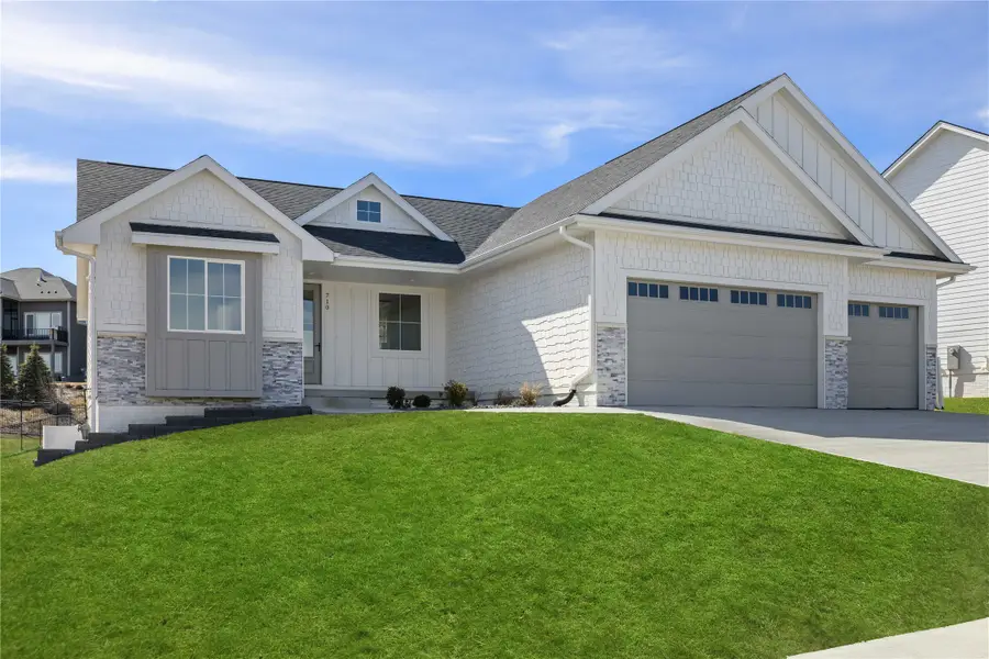 710 Belmont Boulevard, Waukee, IA 50263 - Image #2