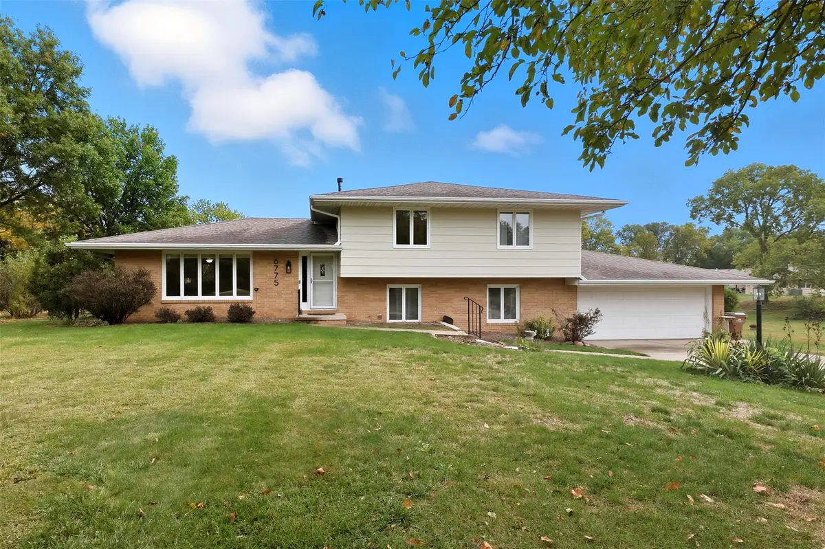 6775 NW Trail Ridge Drive, Johnston, IA 50131 - Image #1