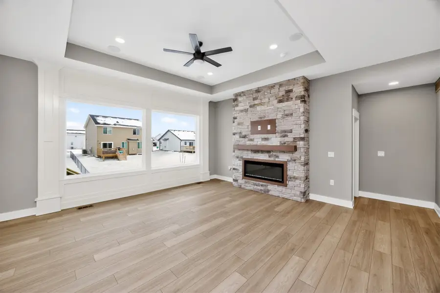 704 NE Doe Pointe Drive, Ankeny, IA 50021 - Image #3