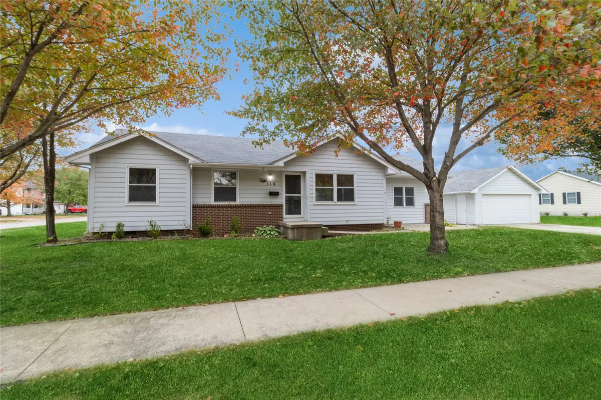 114 S 14th Avenue, Winterset, IA 50273 - Image #1