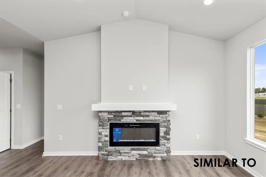 9914 Watermeadow Circle, Johnston, IA 50131 - Image #3