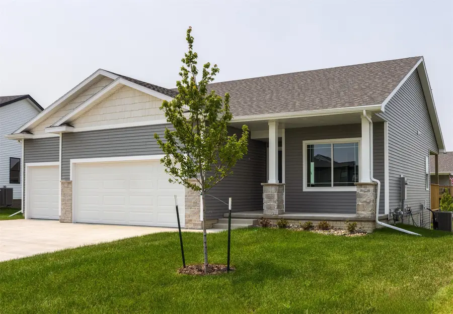 9906 Watermeadow Circle, Johnston, IA 50131 - Image #2