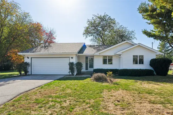 7100 NW Beaver Drive, Johnston, IA 50131