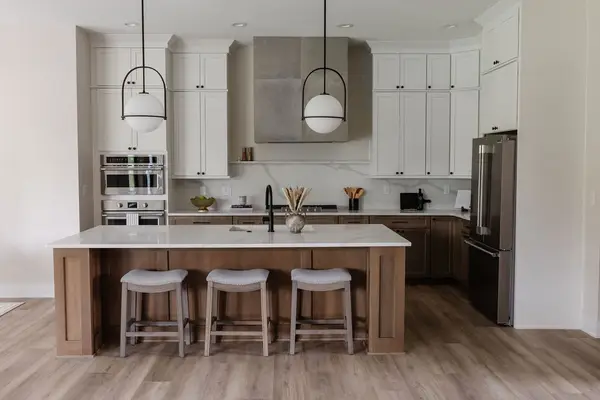 609 Pelican Drive, Polk City, IA 50226