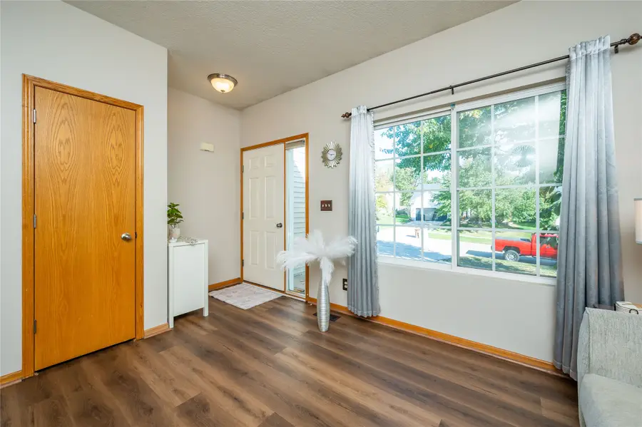 1375 S 51st Street, West Des Moines, IA 50265 - Image #3