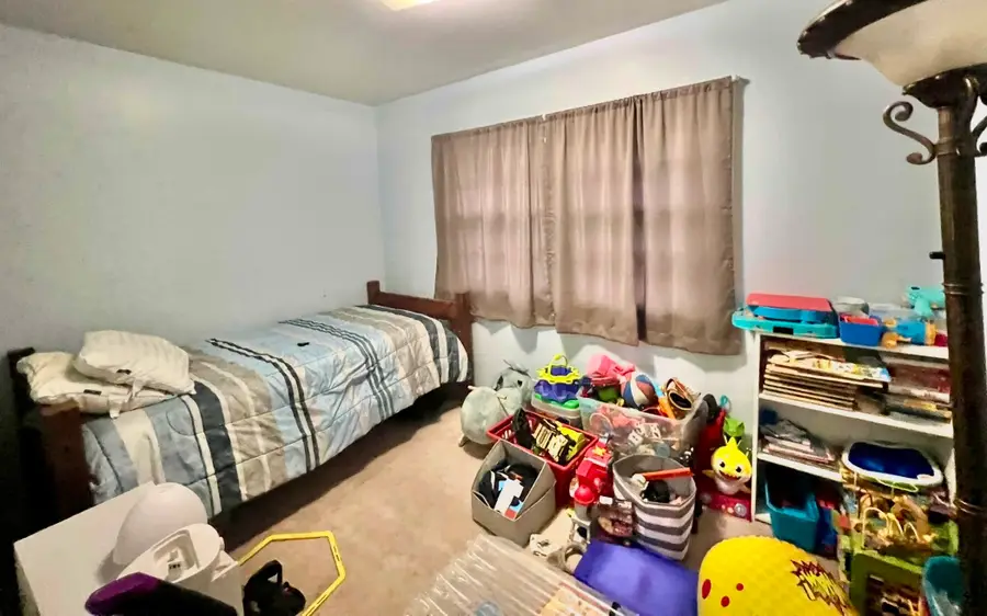 6107 SW 14th Street, Des Moines, IA 50315 - Image #2