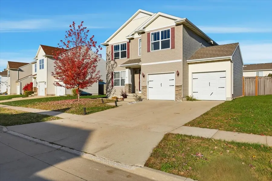 3401 Maple Drive Sw, Bondurant, IA 50035 - Image #3