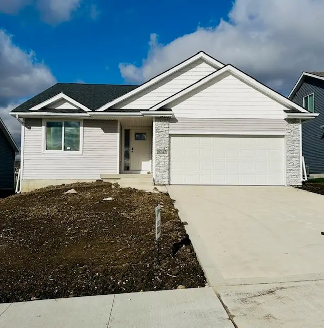 9247 Stillwater Drive, West Des Moines, IA 50266 - Image #1