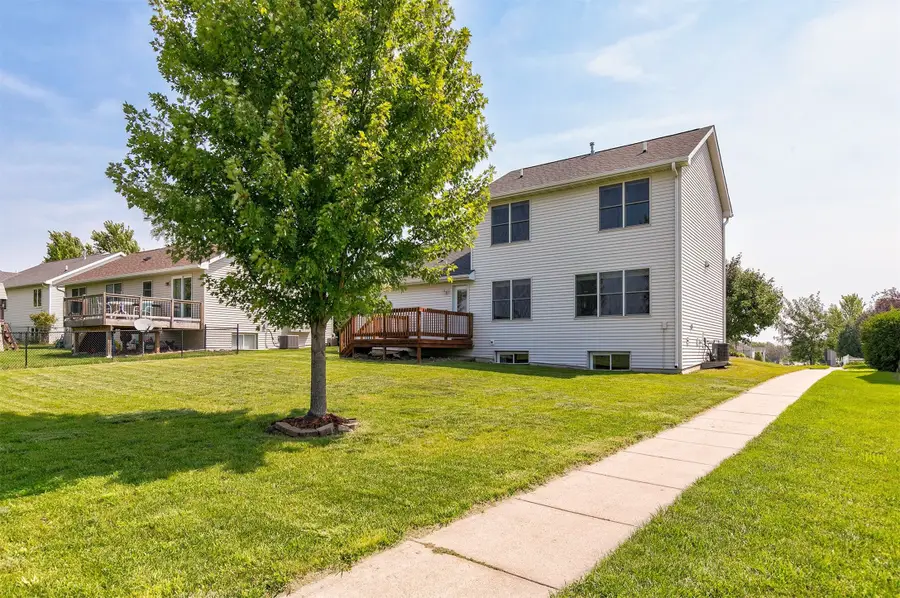 839 Poe Avenue, Ames, IA 50014 - Image #2