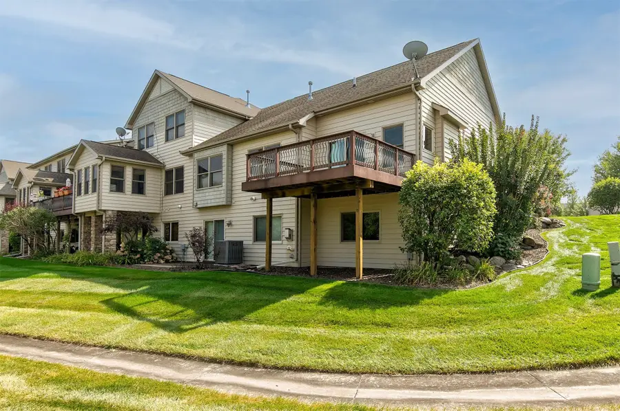 15611 Monroe Court, Urbandale, IA 50323 - #2