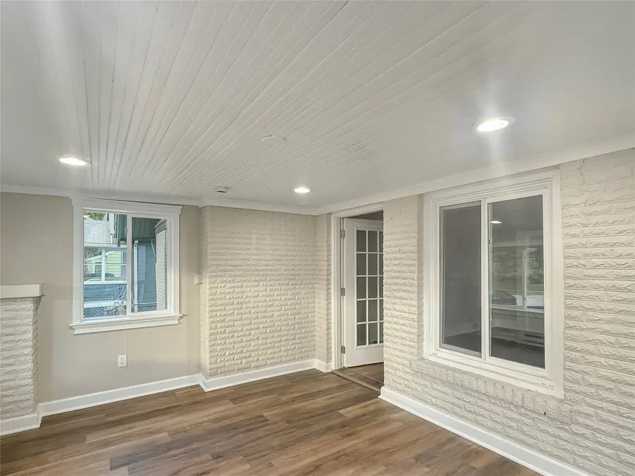 1913 E 13th Street, Des Moines, IA 50316 - Image #3