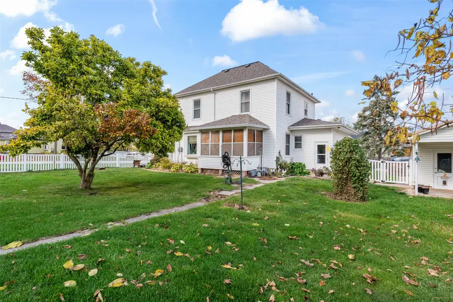 319 NW 6th Street, Ogden, IA 50212 - Image #2