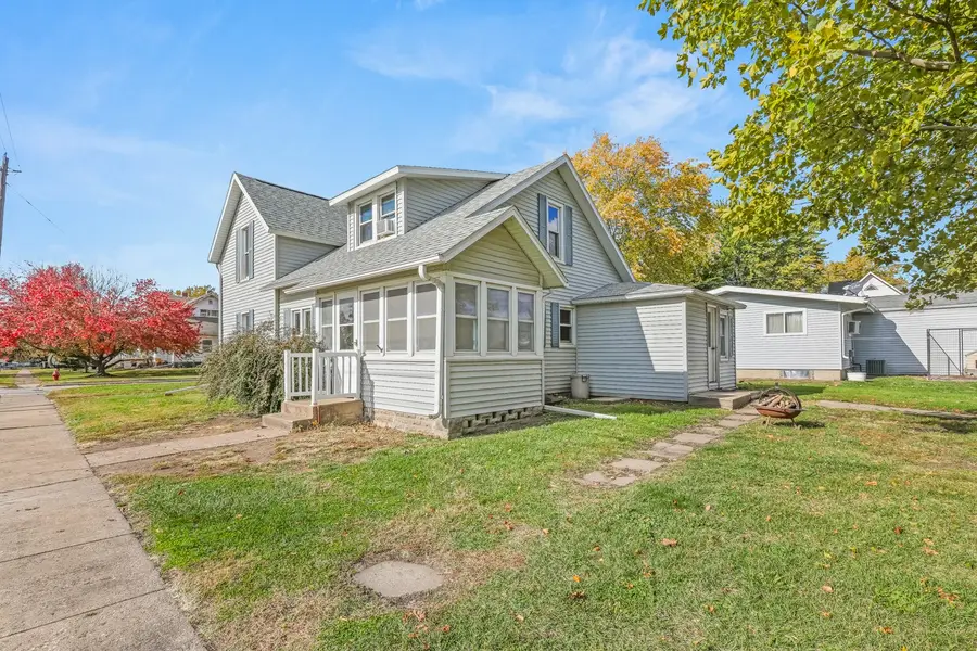 202 N Main Street, New Sharon, IA 50207 - Image #2