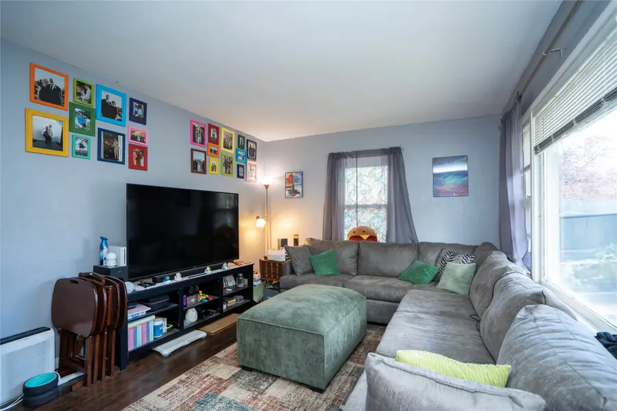 205 E 17th Street Place N, Newton, IA 50208 - Image #3