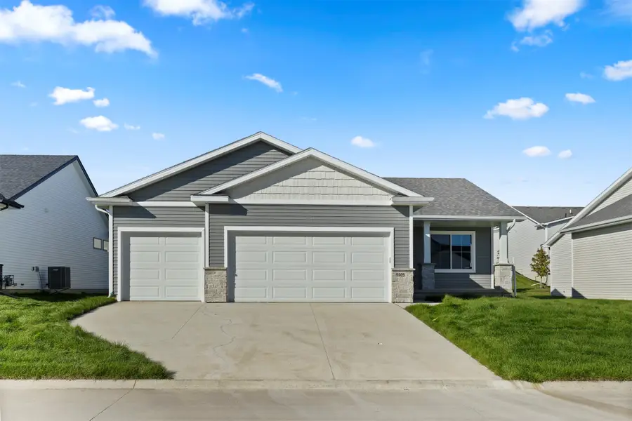 9443 Emilia Lane, West Des Moines, IA 50266 - Image #2