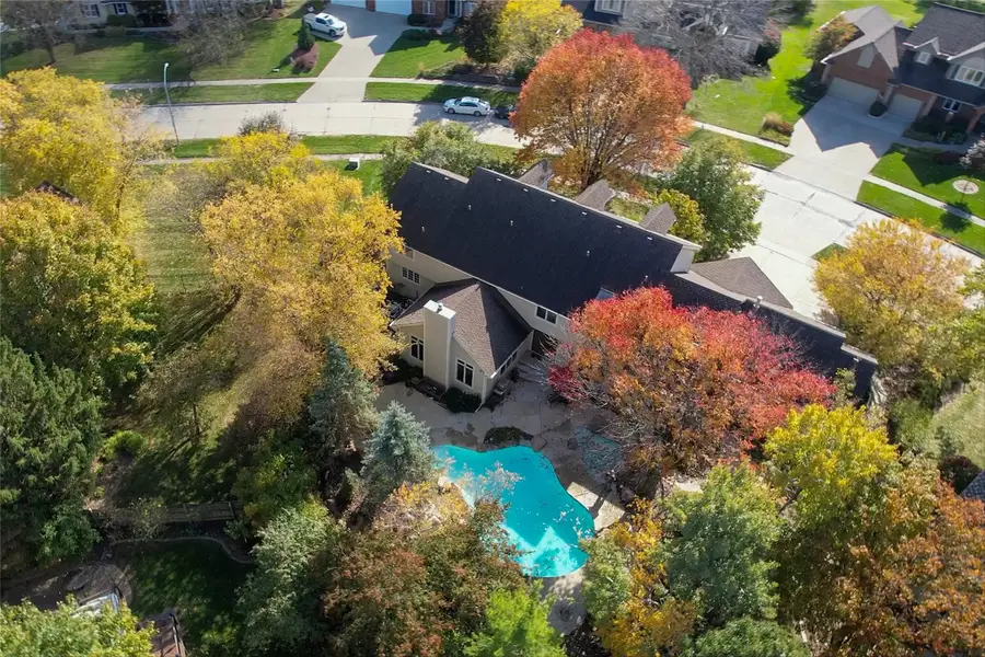 14031 Willow Drive, Clive, IA 50325 - Image #2