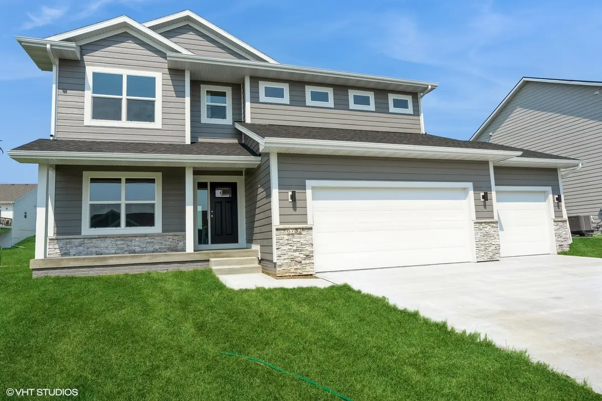6732 Bright Street, Johnston, IA 50131 - Image #1