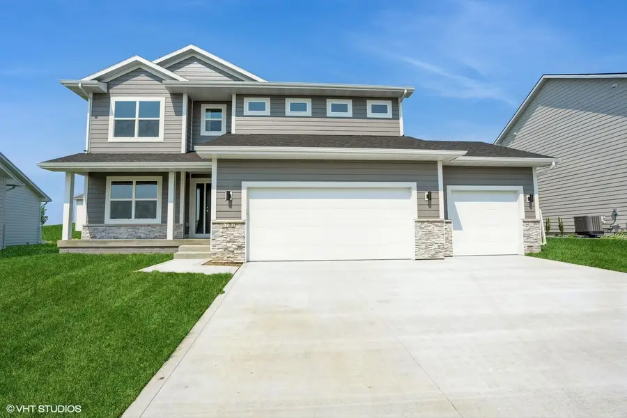 6732 Bright Street, Johnston, IA 50131 - Image #2