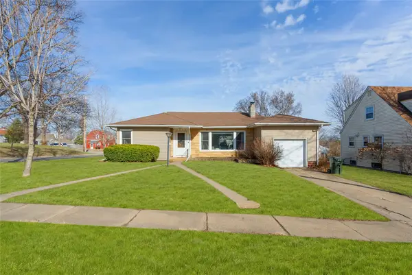 1804 Tremont Street, Cedar Falls, IA 50613