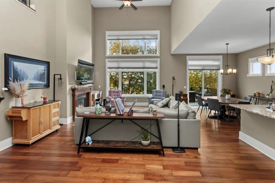 6128 Acadia Drive, West Des Moines, IA 50266 - Image #2