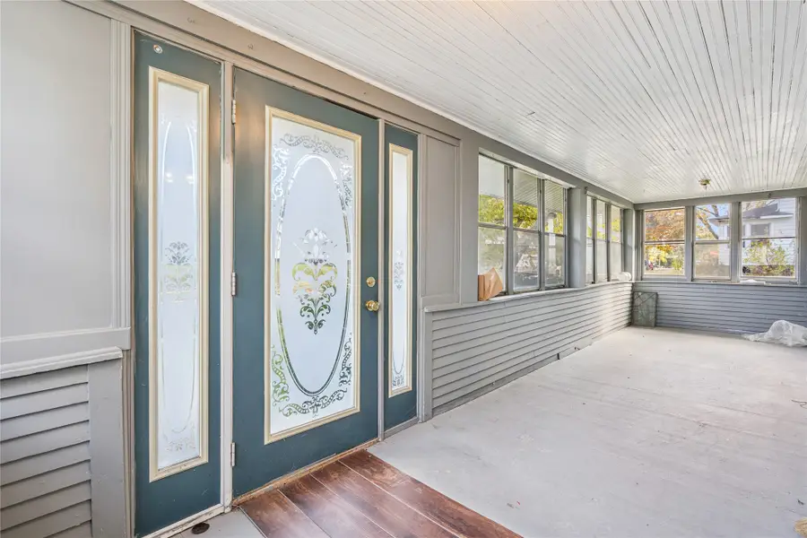 1457 Guthrie Avenue, Des Moines, IA 50316 - Image #2