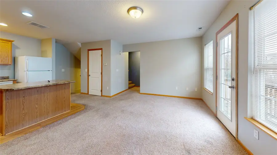 1137 Blackstone Lane, Pleasant Hill, IA 50327 - Image #2