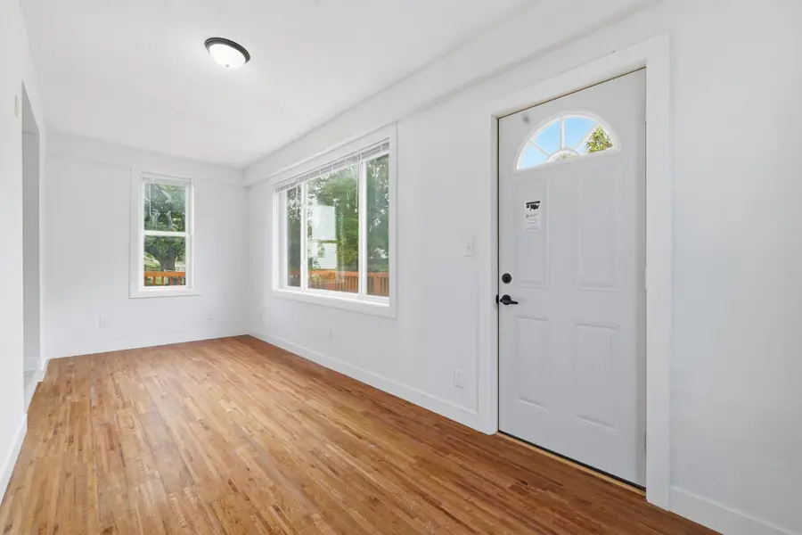 1609 12th Street, Des Moines, IA 50314 - Image #3