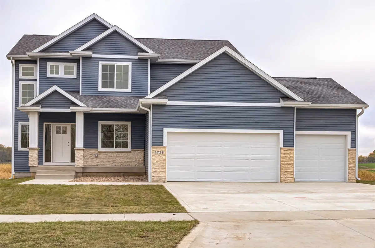 4728 Cartier Avenue, Ames, IA 50014 - Image #1