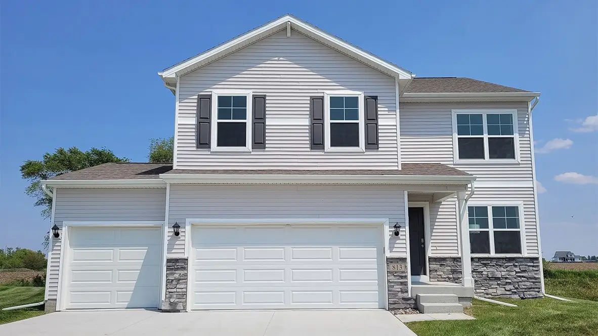 6728 NW 106th Street, Johnston, IA 50131 - Image #1