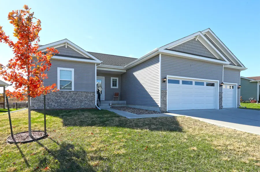 7920 NW 95th Street, Johnston, IA 50131 - Image #2