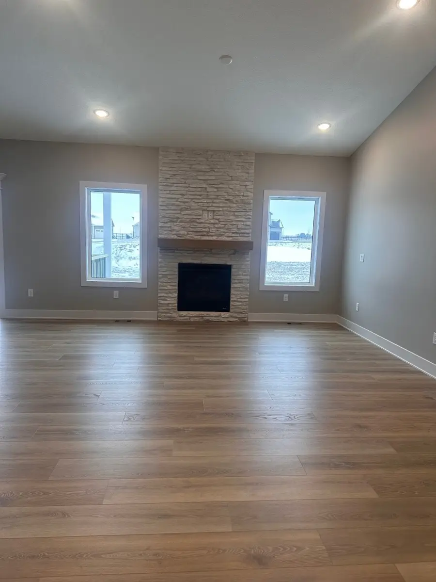 415 NW Red Oak Court, Waukee, IA 50263 - Image #3