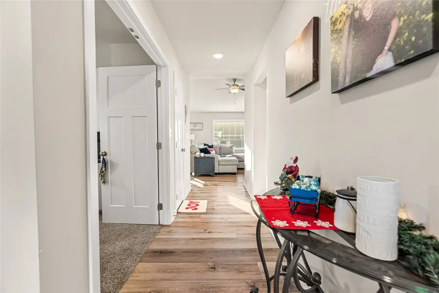 800 Juniper Street Nw, Bondurant, IA 50035 - Image #2