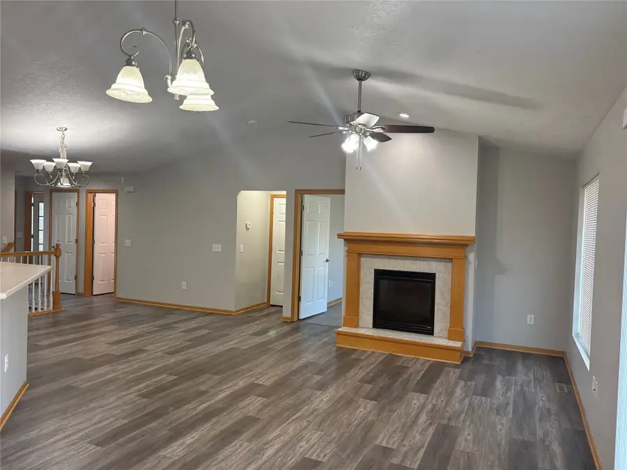 6015 NW 49th Street, Johnston, IA 50131 - Image #3