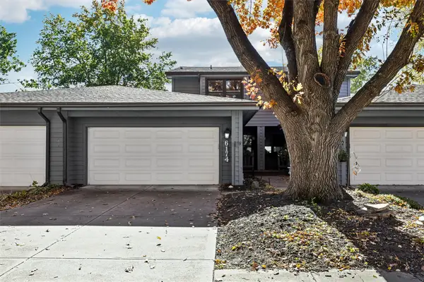 6174 Terrace Drive #13, Johnston, IA 50131