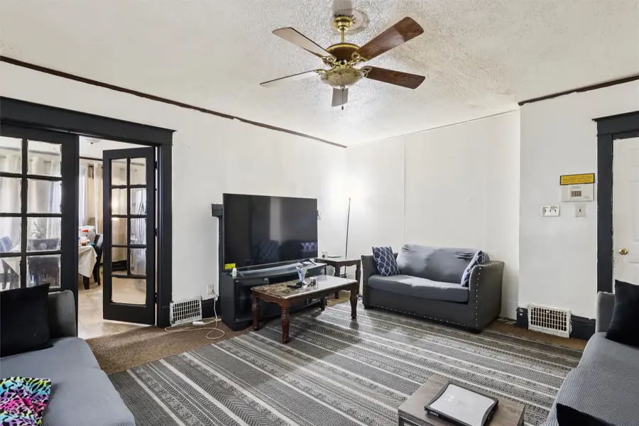 2126 University Avenue, Des Moines, IA 50311 - Image #3