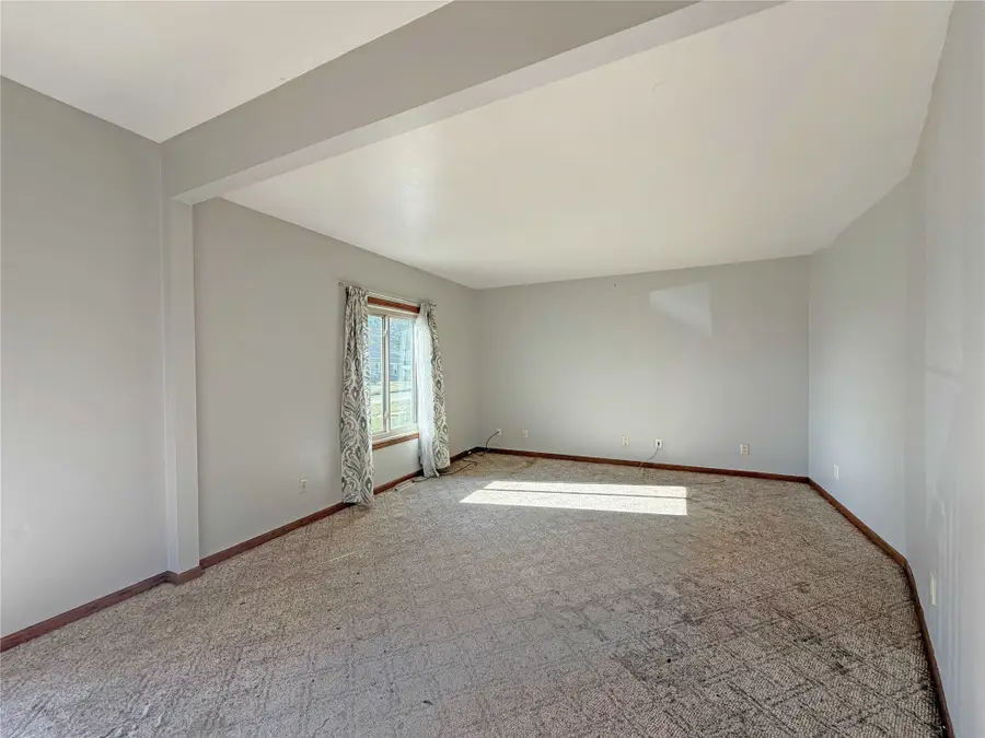 2540 Logan Avenue, Des Moines, IA 50317 - Image #3