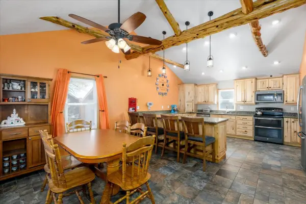 506 W Baker Street, Knoxville, IA 50138