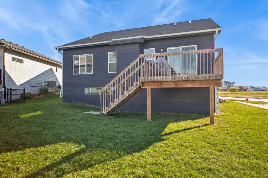 1808 NE Heritage Drive, Grimes, IA 50111 - Image #2