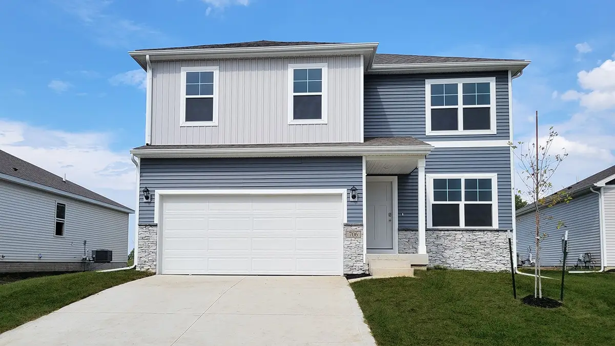801 Driftwood Avenue Nw, Bondurant, IA 50035 - Image #1