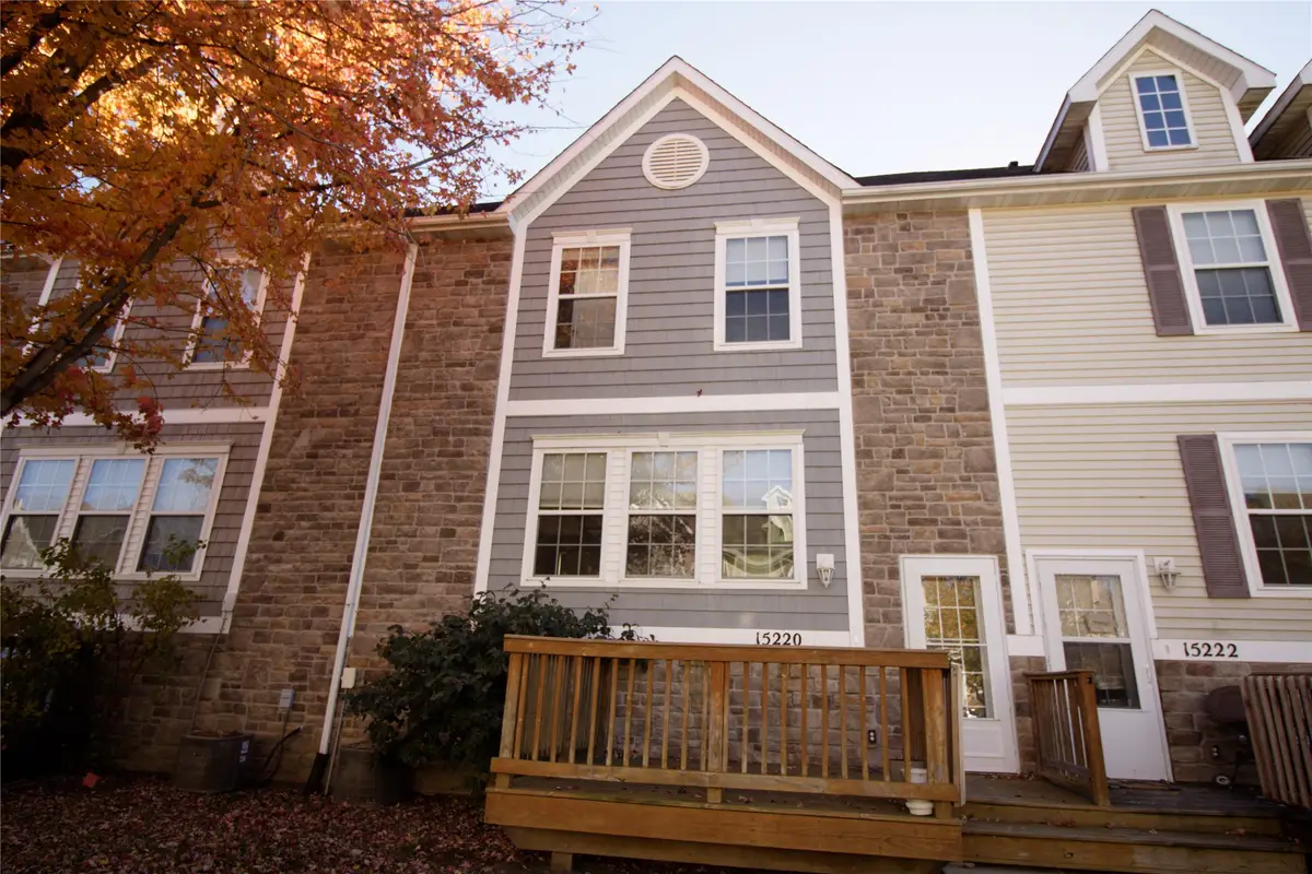 15220 Greenbelt Drive, Urbandale, IA 50323 - Image #1