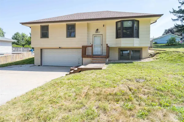 3507 SE 18th Court, Des Moines, IA 50320