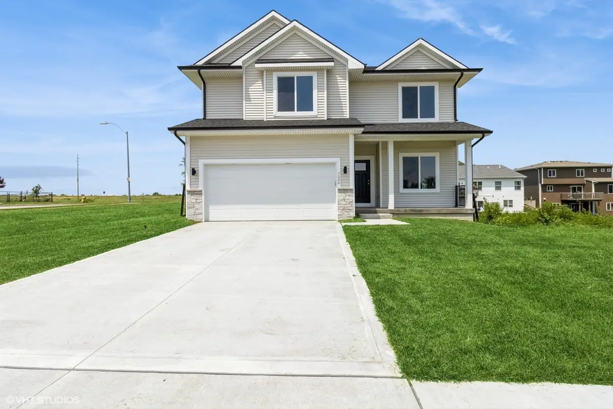 7046 SE 7th Avenue, Pleasant Hill, IA 50327 - Image #1