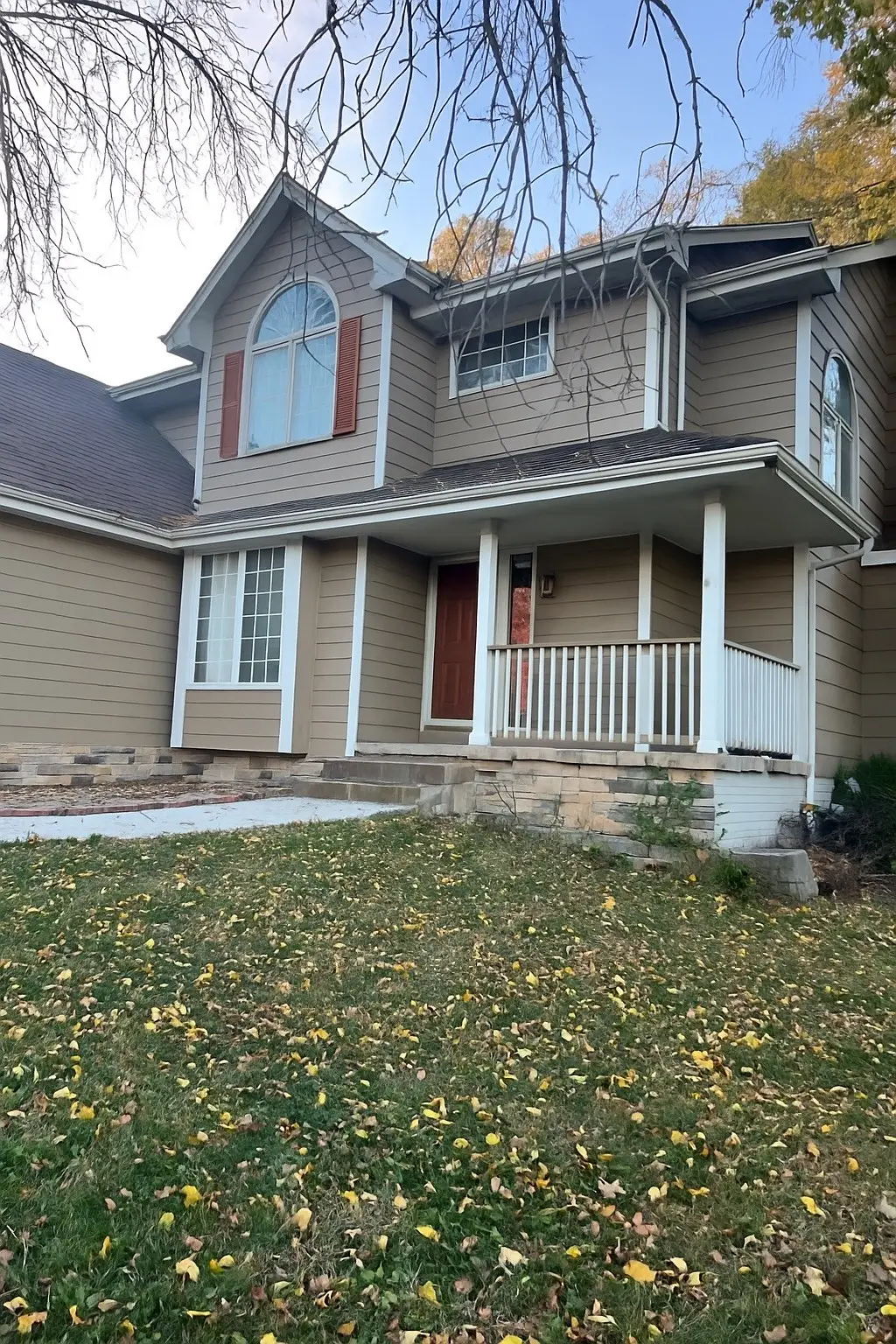 6909 Deerview Drive, Urbandale, IA 50322 - Image #1