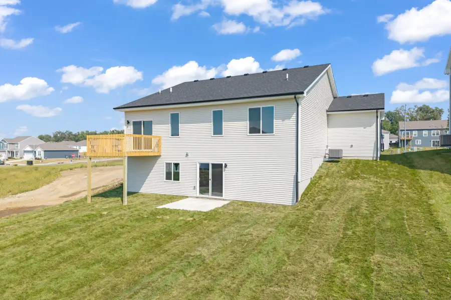 2540 E 50th Court, Des Moines, IA 50317 - Image #2